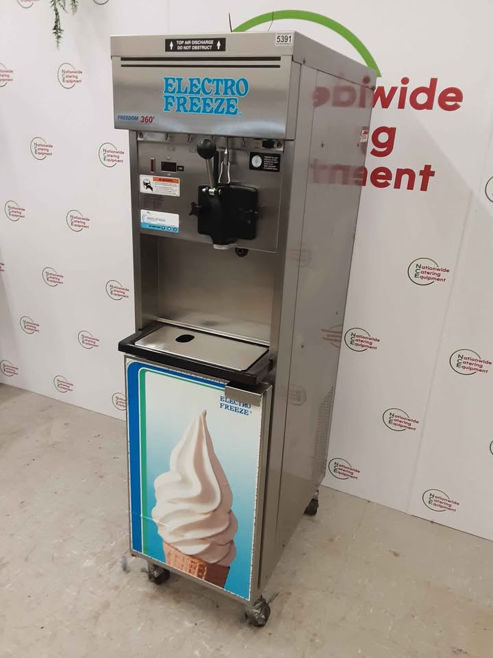 Electrofreeze Soft Serve/Whippy Ice Cream Machine, 1ph/16amp, Model-44-RMT-240 (NCE5391)