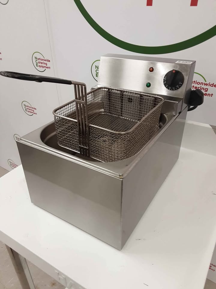 Lincat Lynx 400 Tabletop Electric Fryer, 13amp, Model-LDF (NCE5390)