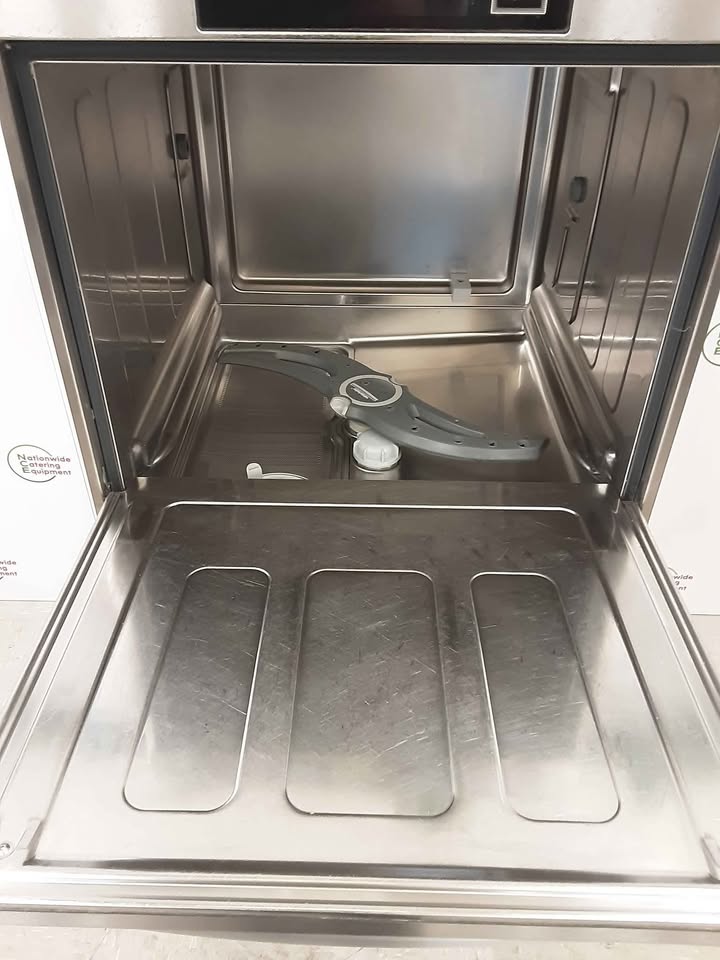 Winterhalter 2022 UC-XL Dishwasher On Stand, 1ph/32amp (NCE5425)