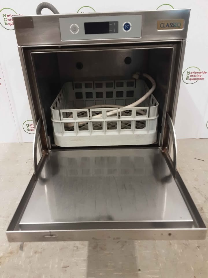 Classeq 2019 Undercounter Glasswasher,13amp,Drain & Chemical Pumps, Internal Softener, Model-G400DUOWS (NCE5426)