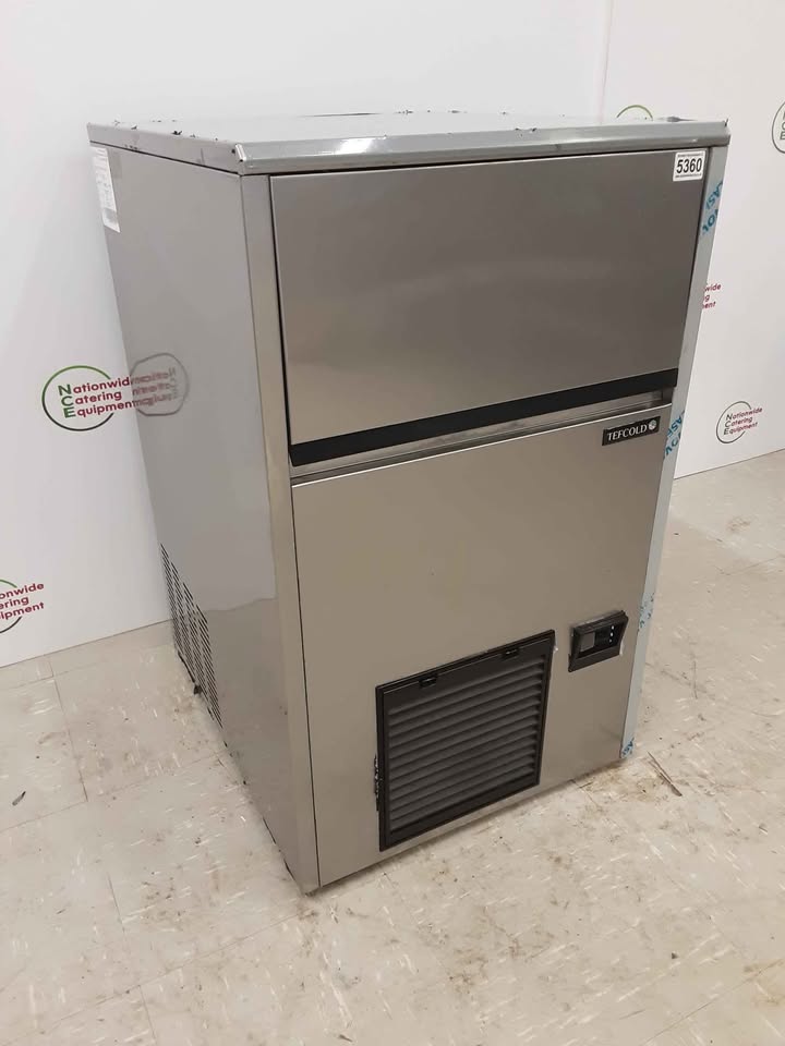 Tefcold Ice Machine, Produces up to 57kg Per 24 Hours (NCE5360)