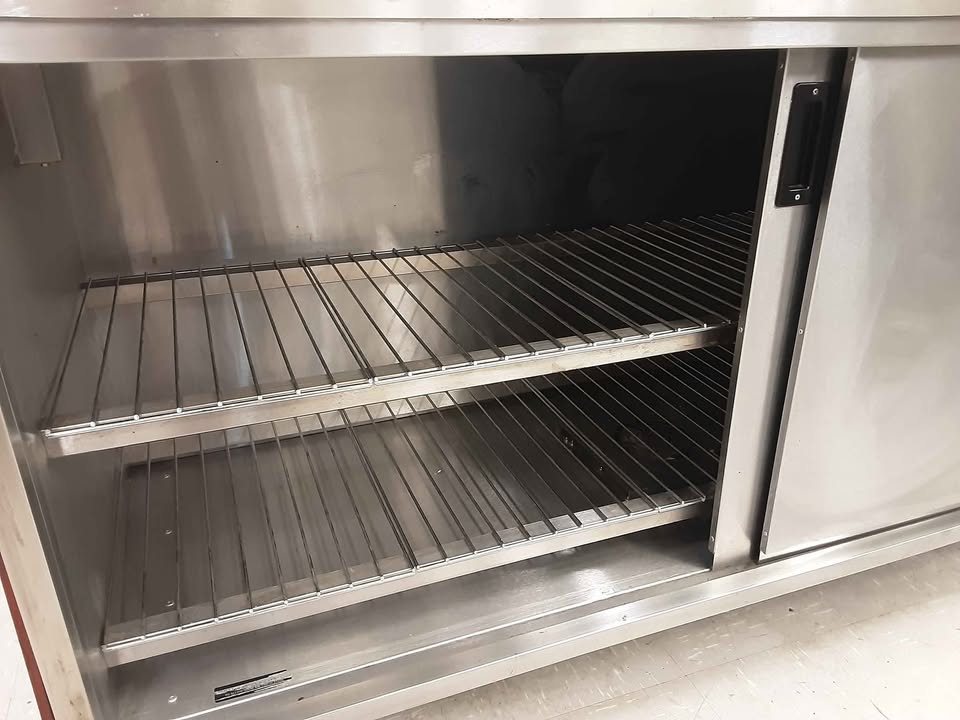 Moffat Mobile Hotcupboard/Carvery Unit, 1ph/16amp (NCE5516)