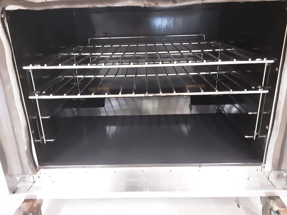 Burco Six Burner Stove & Oven, Natural Gas, Model- BCO Titan 90NG (NCE5536)