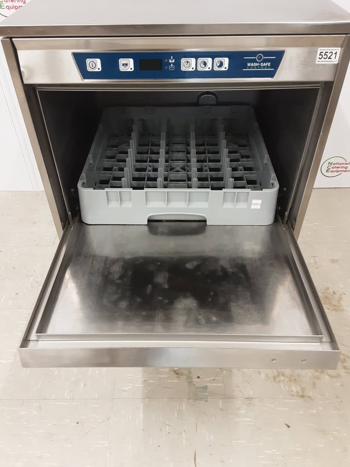 Electrolux Undercounter Dishwasher, With Softener and Pumps (NCE5521)