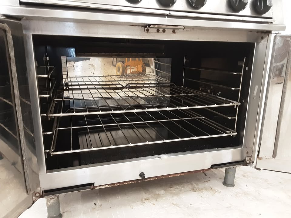 Falcon Six Burner Stove & Oven, Natural Gas, Model-G2102  (NCE5592)