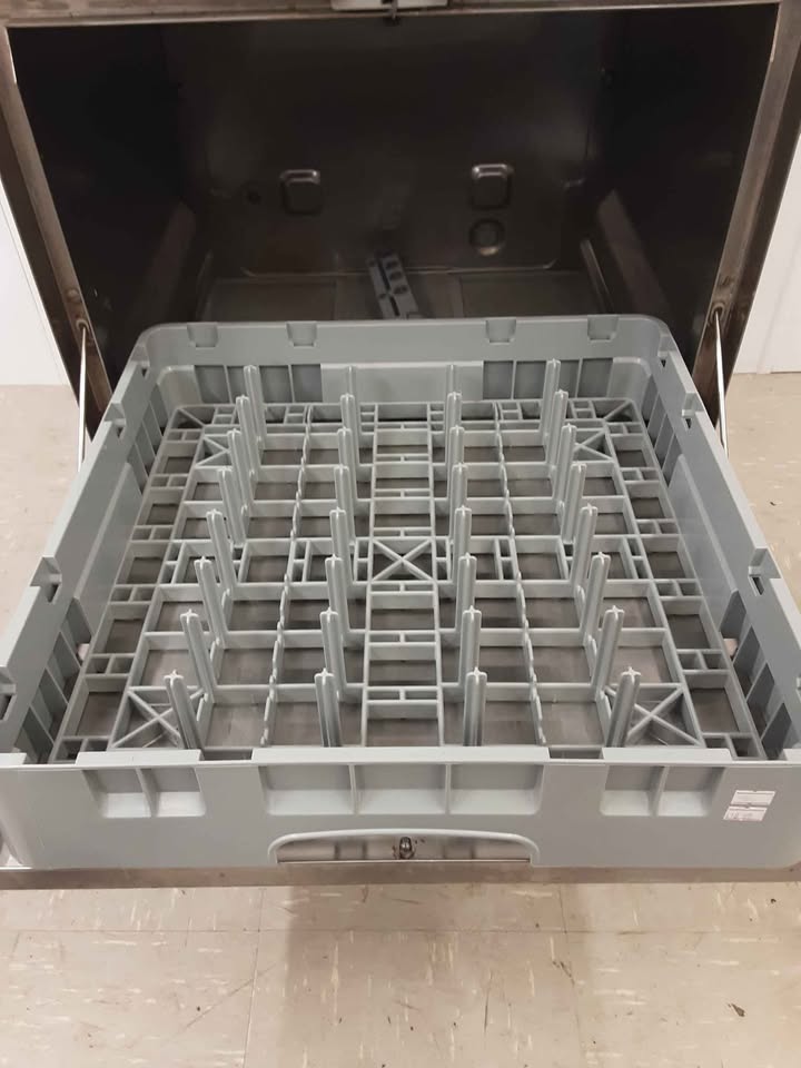 Maidaid Undercounter Dishwasher, With Pumps & Softener, 1Ph/32Amp (NCE5230)