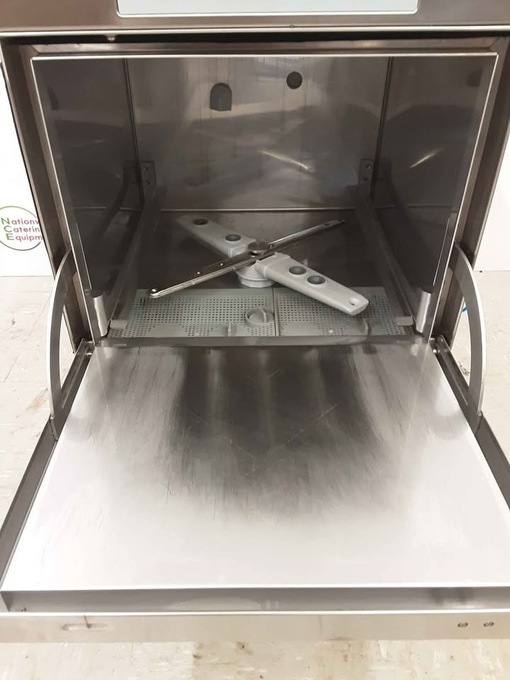 Classeq 35cm Glasswasher, Gravity Drain, 13amp, Model- G350 (NCE5564)