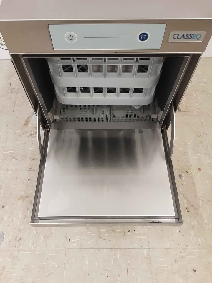 Classeq 35cm Glasswasher, Gravity Drain, 13amp, Model- G350 (NCE5564)