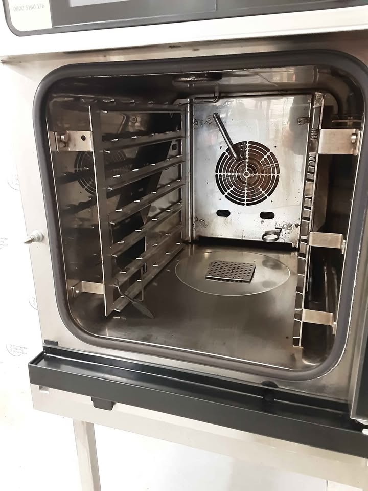 JLA Mini Tabletop Electric Combi Oven, 32amp/3Ph (NCE5618)