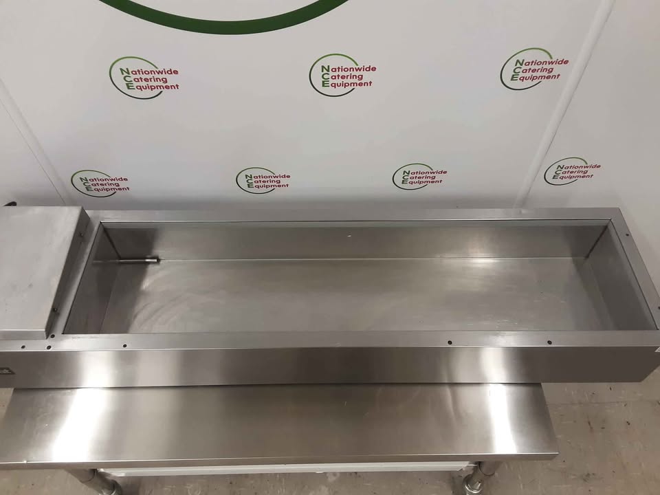 Lincat Tabletop Toppings Fridge, 158cm, Model- FDB (NCE5676)