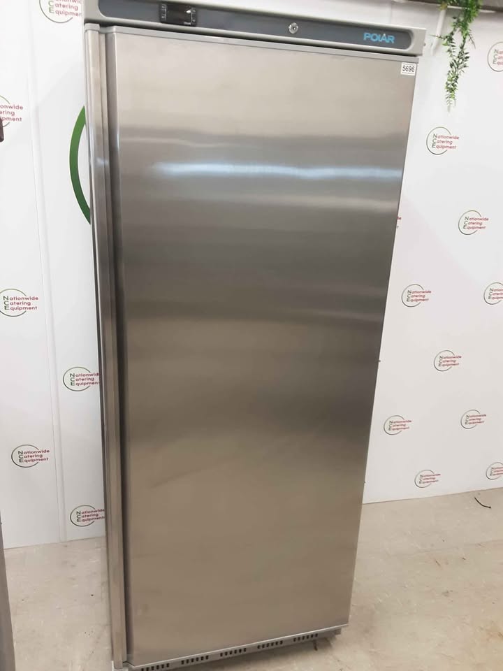 Polar 600L Stainless Steel Single Upright Fridge, Model- CD084 (NCE5696)