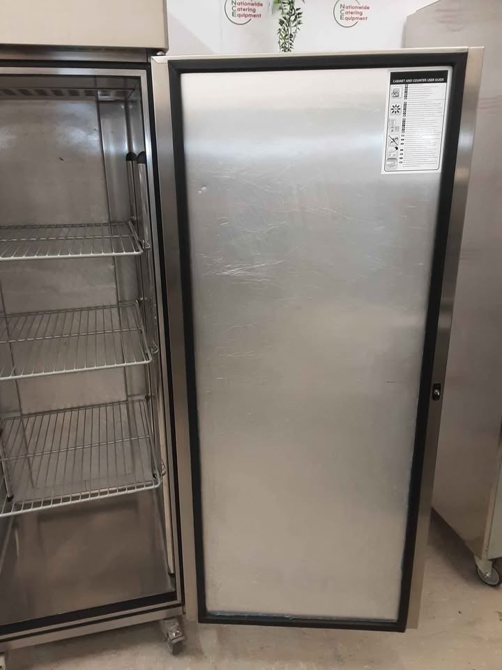 Foster Stainless Steel Upright Fridge, Model- PROG600M (NCE5702)