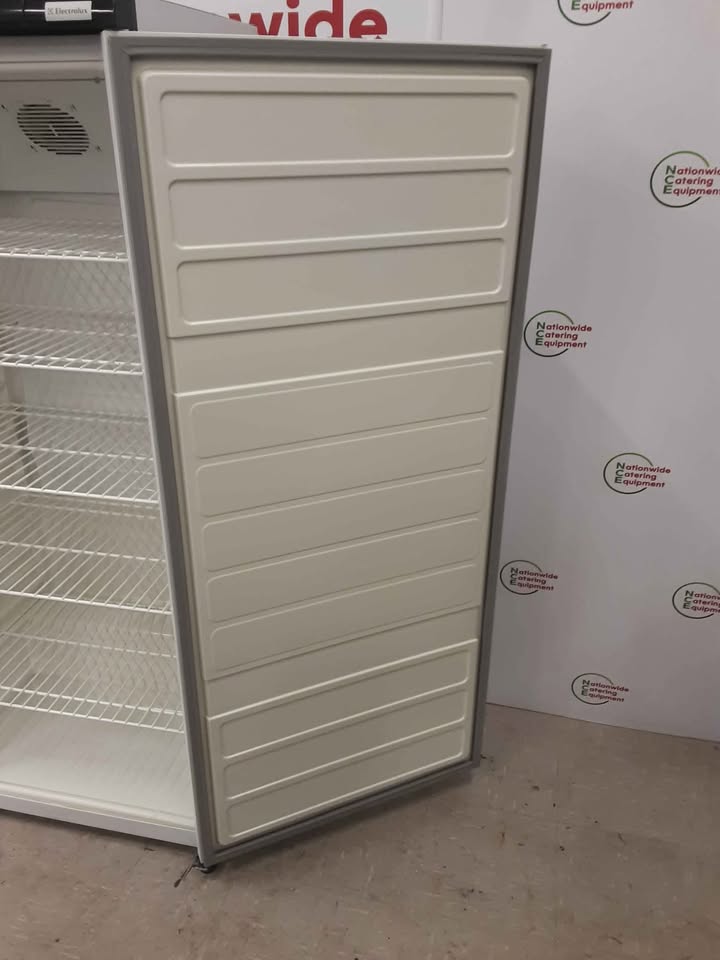 Clearance Electrolux White Single Upright Fridge (NCE5731)