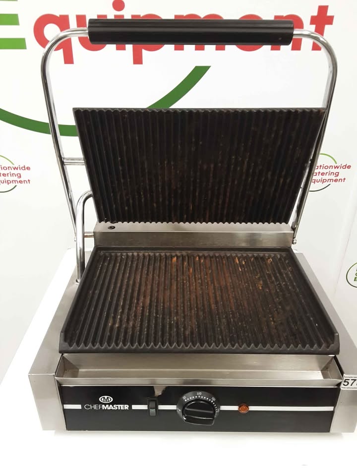 Chefmaster Large Single Ribbed Panini / Contact Grill, Model- HEA787 (NCE5784)