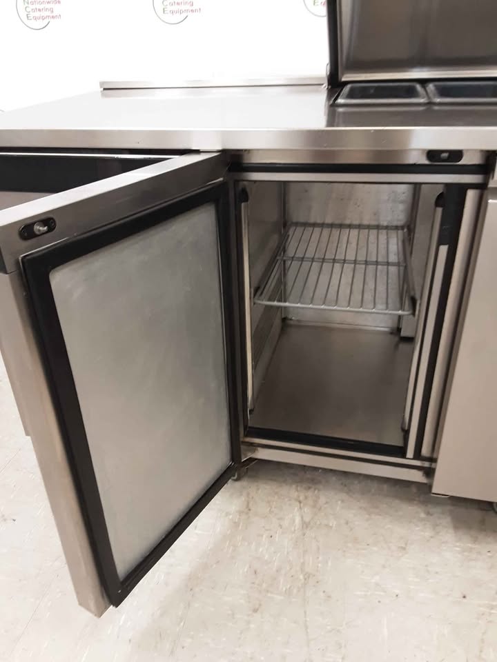 Foster G2 Ecopro 3 Door Counter Fridge With Toppings Opening (NCE5749)