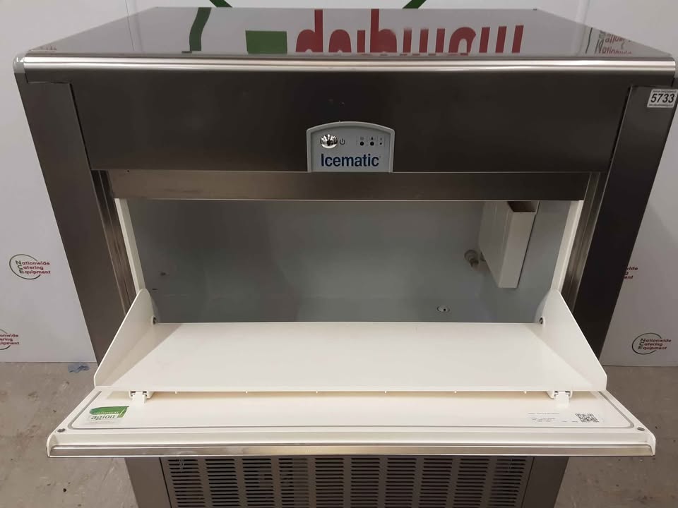 Icematic Ice Machine, Output- 142kg Per 24 hours, Model-E150 (NCE5733)