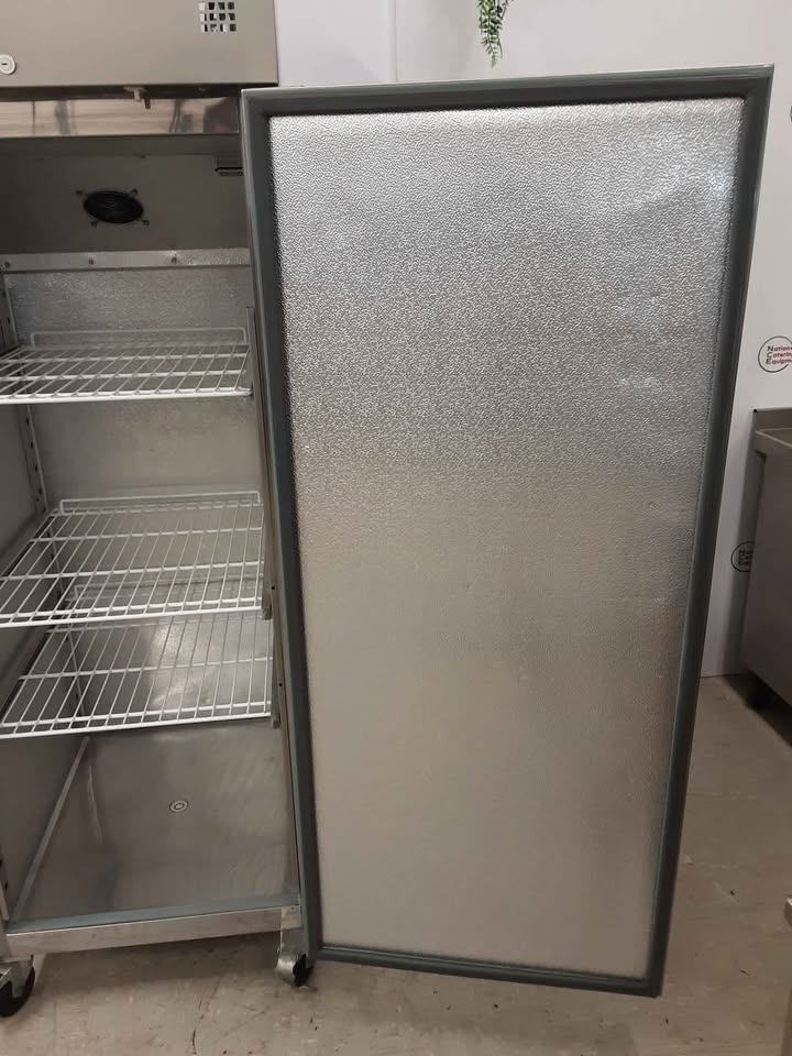 Stainless Steel Polar Upright Fridge, Model- G592 (NCE5697)