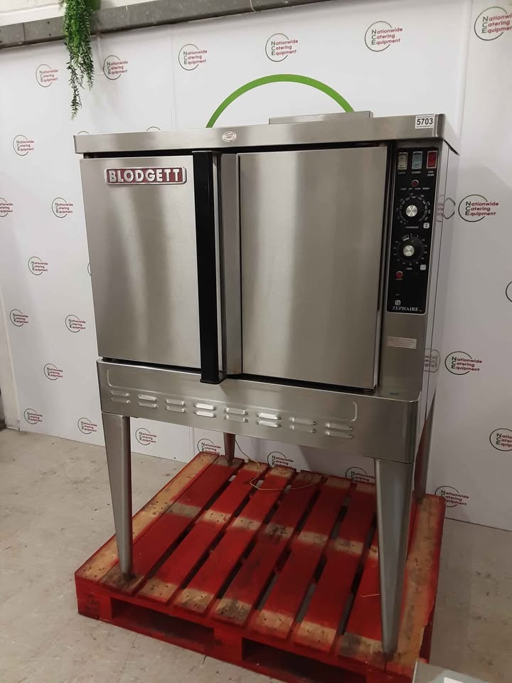 Blodgett Convection Oven, Natural Gas, Model-ZEPHAIRE-G-CE (NCE5703)