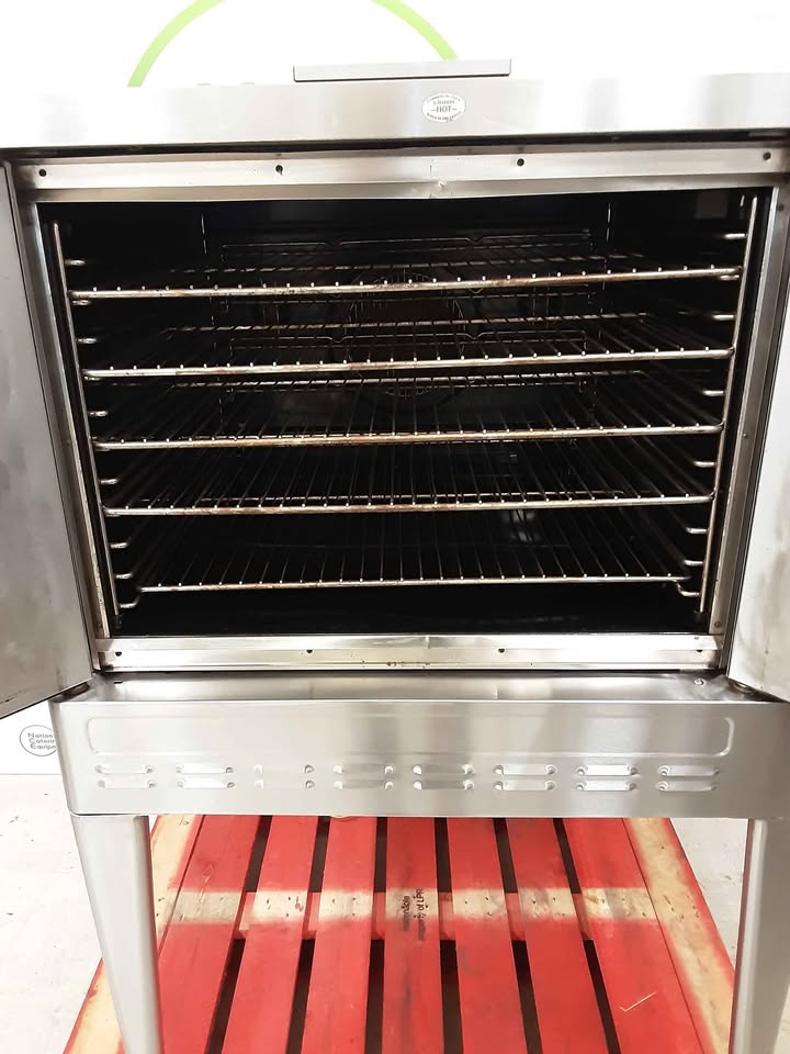 Blodgett Convection Oven, Natural Gas, Model-ZEPHAIRE-G-CE (NCE5703)
