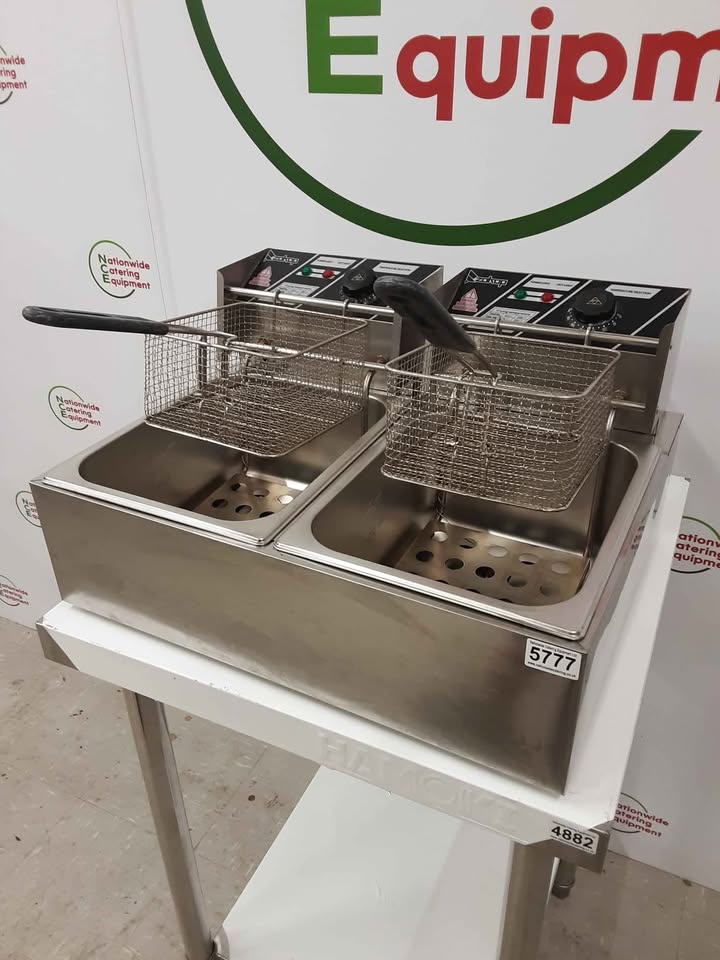 Zokop Twin Tabletop Fryer, Model- EH82 (NCE5777)