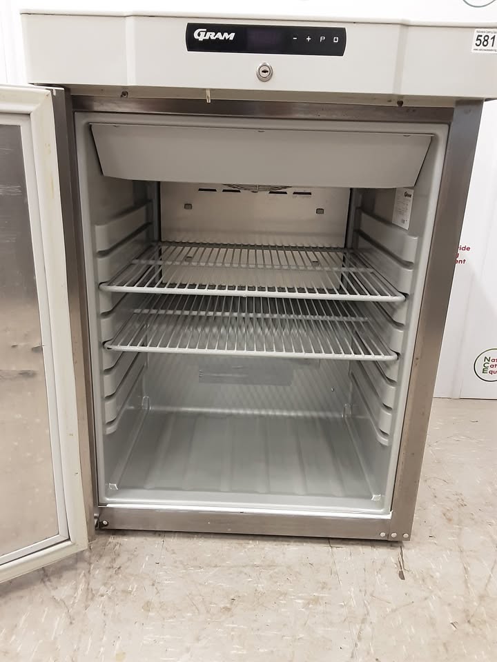 Gram Undercounter Fridge, 125L Capacity, Model- K210 (NCE5817)