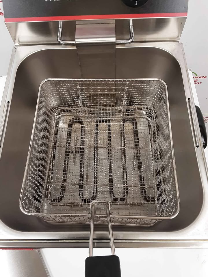 KRD Catering Single Electric Tank Electric Fryer, 13amp, Model- HEF-11L (NCE5843)