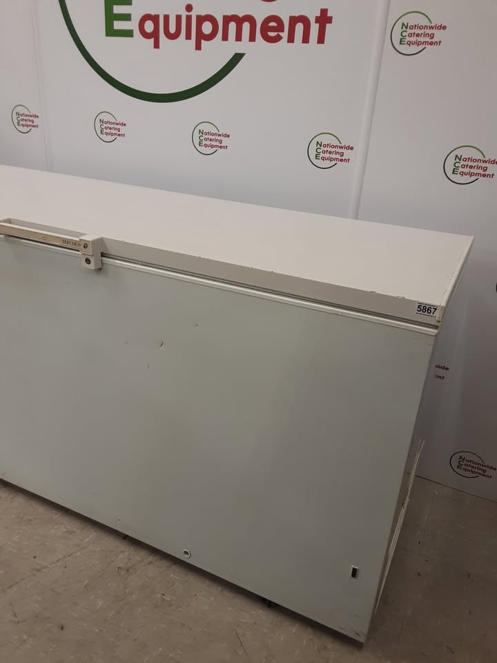 Tefcold 180cm Chest Freezer, CLEARANCE, Model-GM600 (NCE5867)