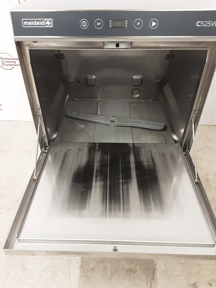 Maidaid Undercounter Dishwasher, 13amp, Drain & Chemical Pumps, Internal Softener (NCE5920)