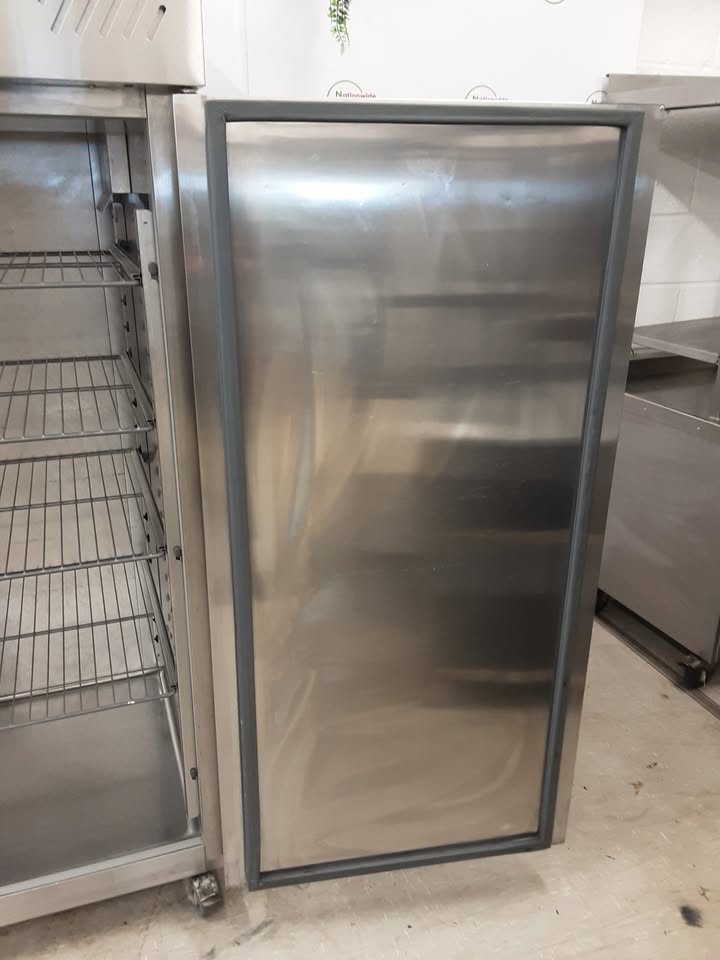 Williams Single Upright Fridge, Model- HJ1SA (NCE5908)