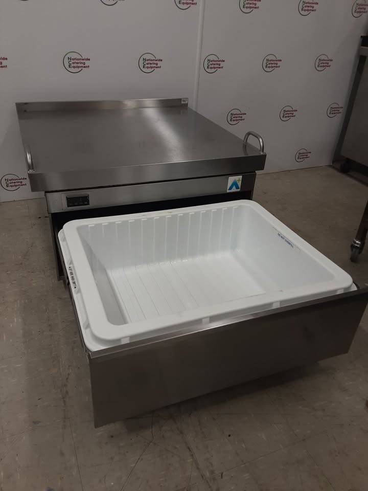 Adande Low Level Counter Drawer Fridge/Chefs Base, Model- HCRR2 (NCE5927)