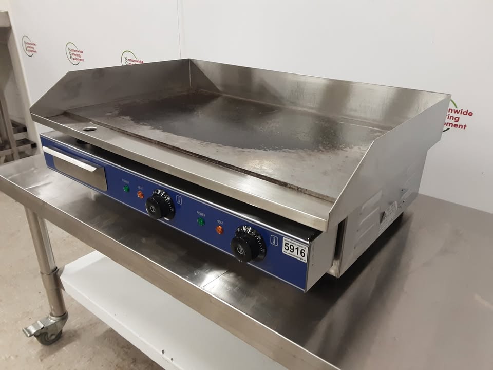 Electric 74cm Tabletop Electric (2x13mp) Twin Zone Griddle. Model-WG820 (NCE5916)