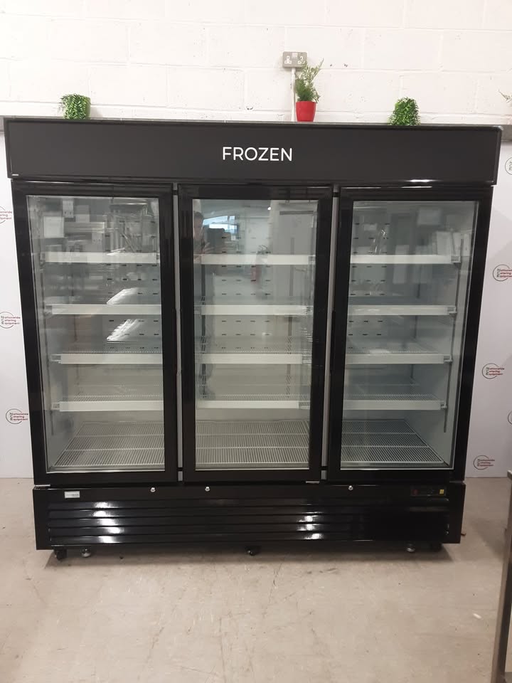 Interlevin Low Energy Three Door Upright Display Freezer, Model- LGF7500 (NCE5931)