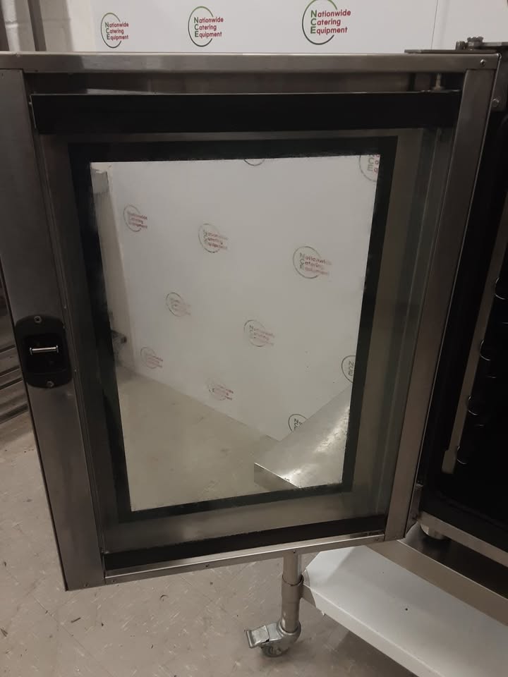 Blueseal Turbofan Tabletop Electric Convection Oven, Model- E33T5 (NCE5942)