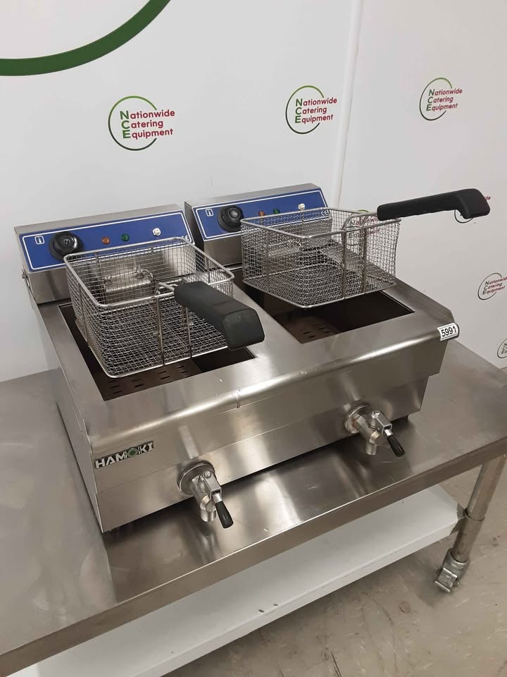 Hamoki Tabletop Twin Tank Electric (2x13amp) Fryer, Model- EF-132V (NCE5991)