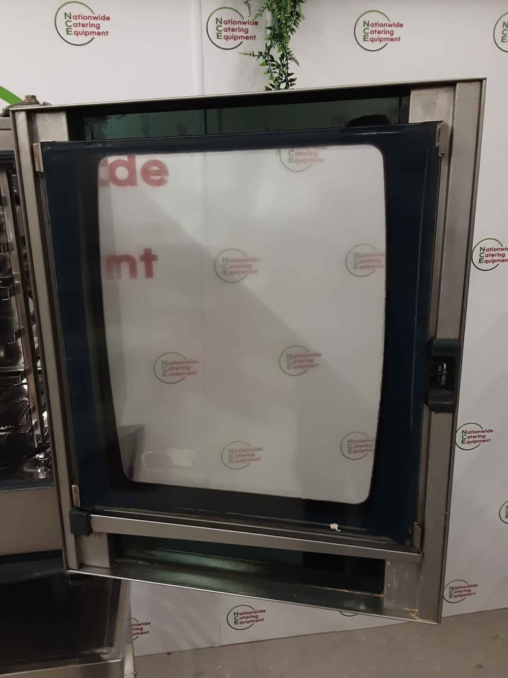 Rational SCC, 5 Senses, White Efficiency, Six Grid Electric Combi Oven On New Stand (NCE5980)