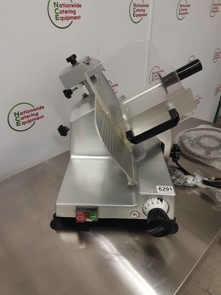 Buffalo Meat Slicer, Un-Used/New, 220mm Blade, Model- CD277-03 (NCE6291)