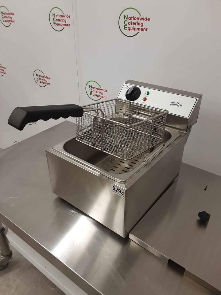 Quattro Single Tank Tabletop Electric (13amp)- New/Un-Used Fryer (NCE6293)