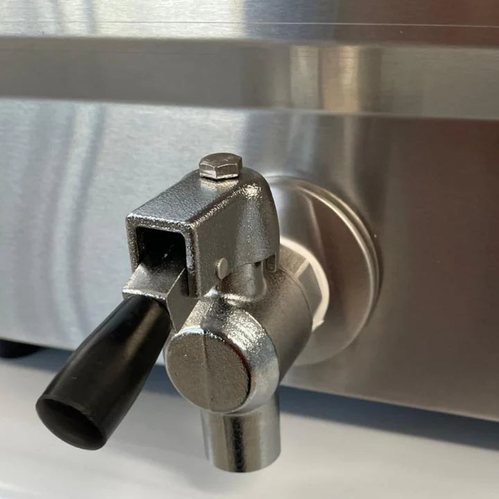 Hamoki Tabletop Tabletop Twin Tank Electric Fryer, 13amp, Model- EF-132V (NCE4275)