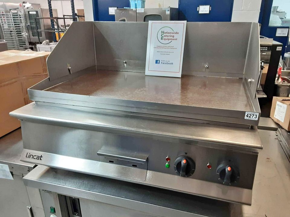 Lincat Opus 90cm Tabletop Electric Griddle - Three Phase OE8206