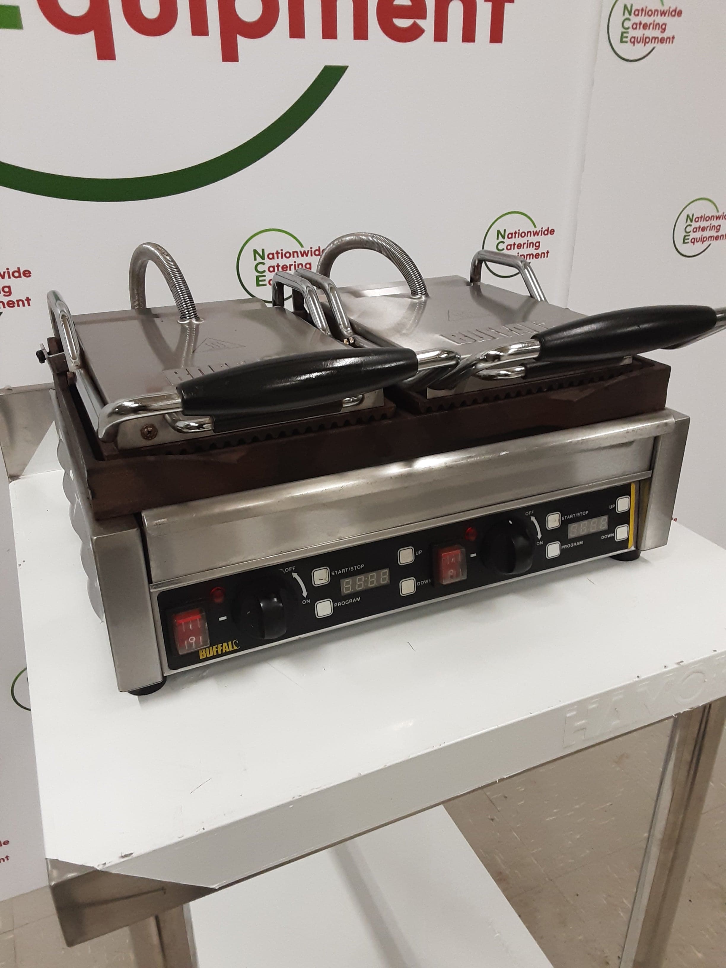 Buffalo Double Panini/Contact Grill- Flat & Ribbed (NCE4894) — image 3
