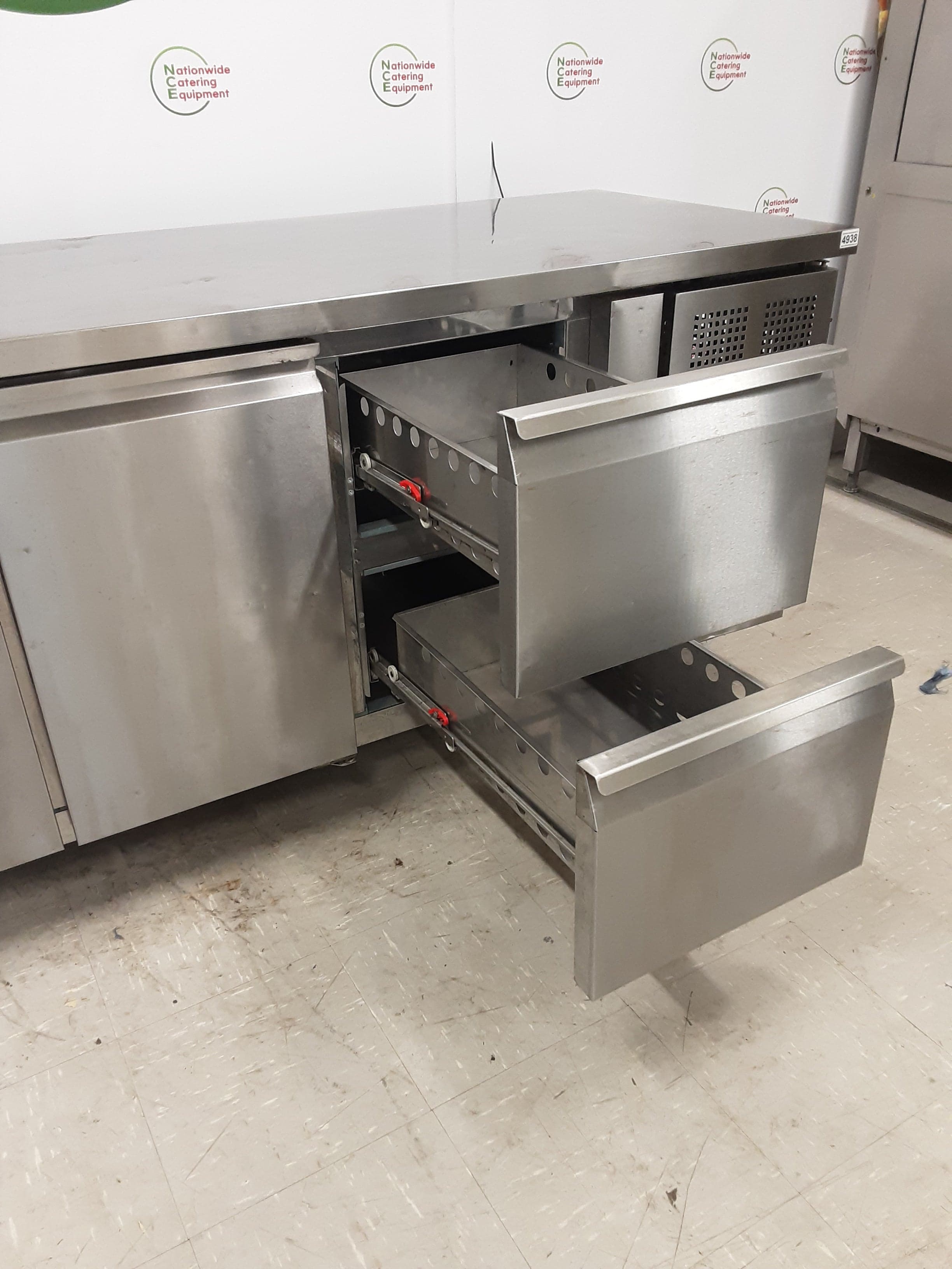 Polar U Series Two Door/Two Drawer Counter Fridge, 180cm (NCE4938) — image 5