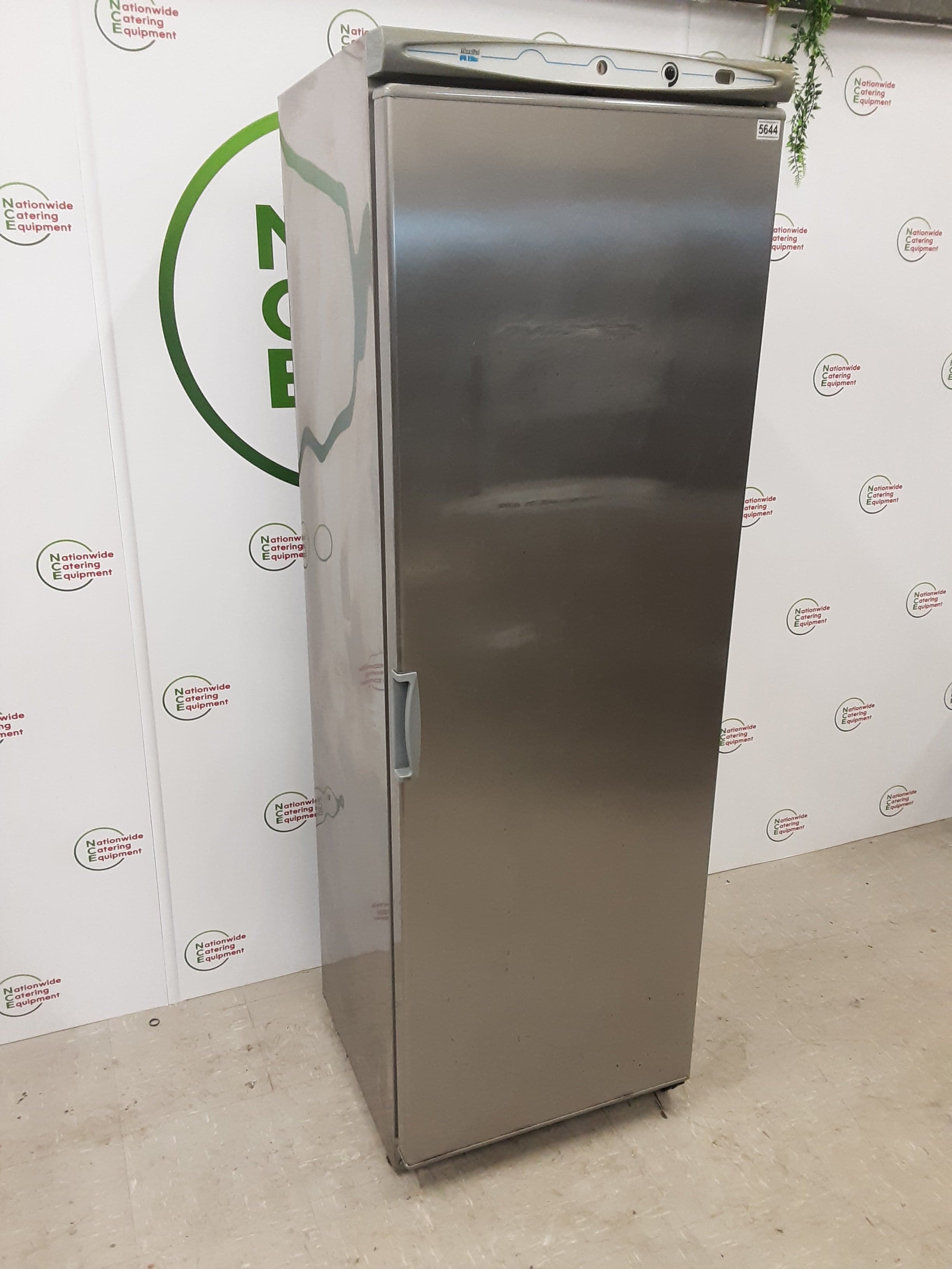 CLEARANCE-Mondial Elite Single Upright Freezer (NCE5644) — image 2