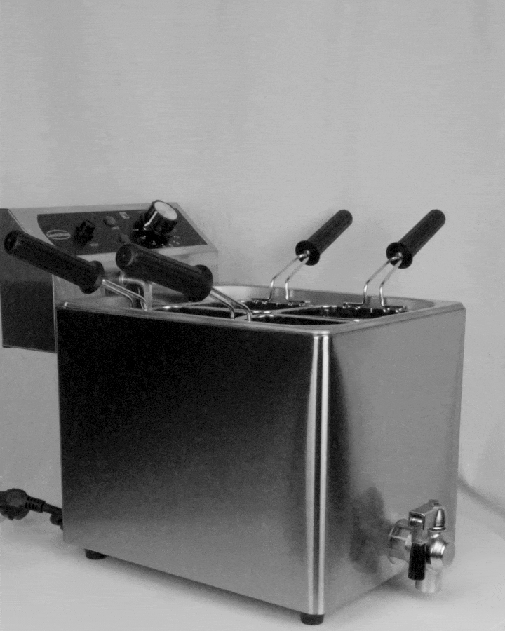 Combisteel Countertop Pasta Cooker, 8L - Four Baskets. Model- 7518.0150 (NCE5941) — image 4
