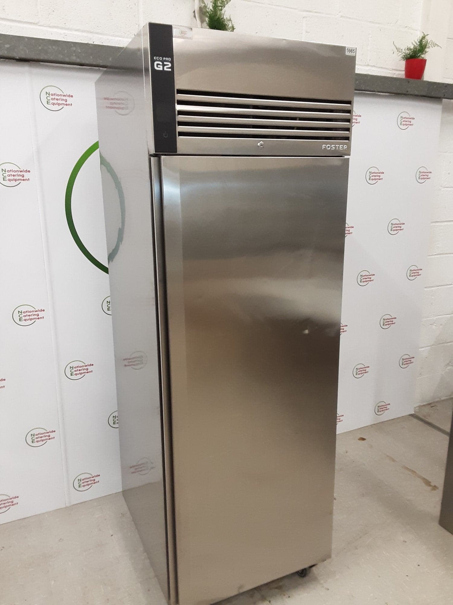 Foster G2 Ecopro Single Upright Fridge, Model-EP700  (NCE5985) — image 1