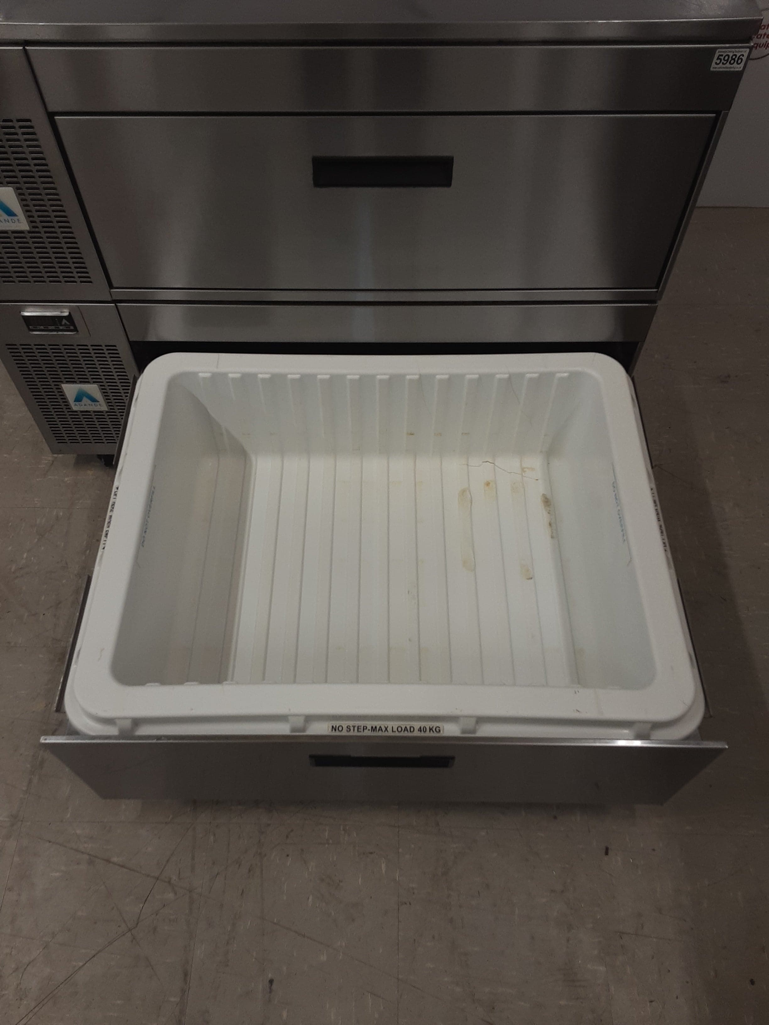 Adande Two Drawer Counter Fridge/Freezer, Model- VCS (NCE5986) — image 5