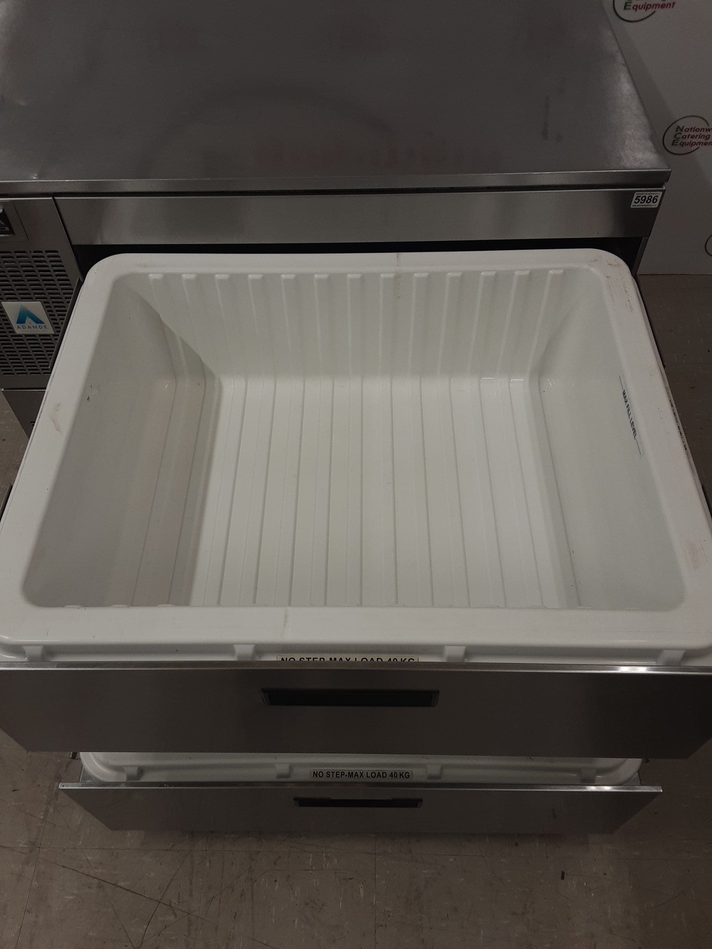 Adande Two Drawer Counter Fridge/Freezer, Model- VCS (NCE5986) — image 6
