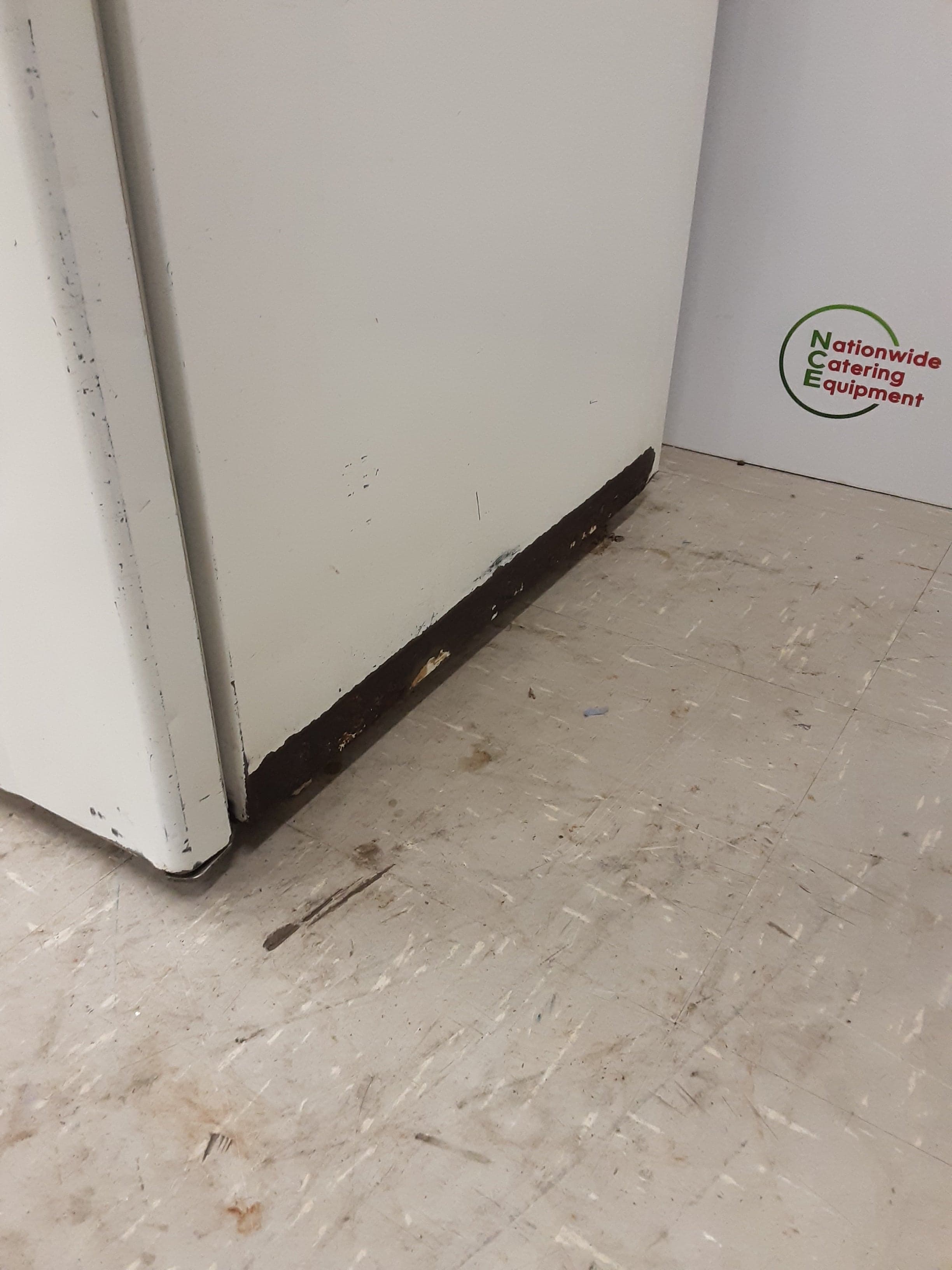 Clearance Gram White Undercounter Fridge, Model- K210 (NCE6146) — image 4