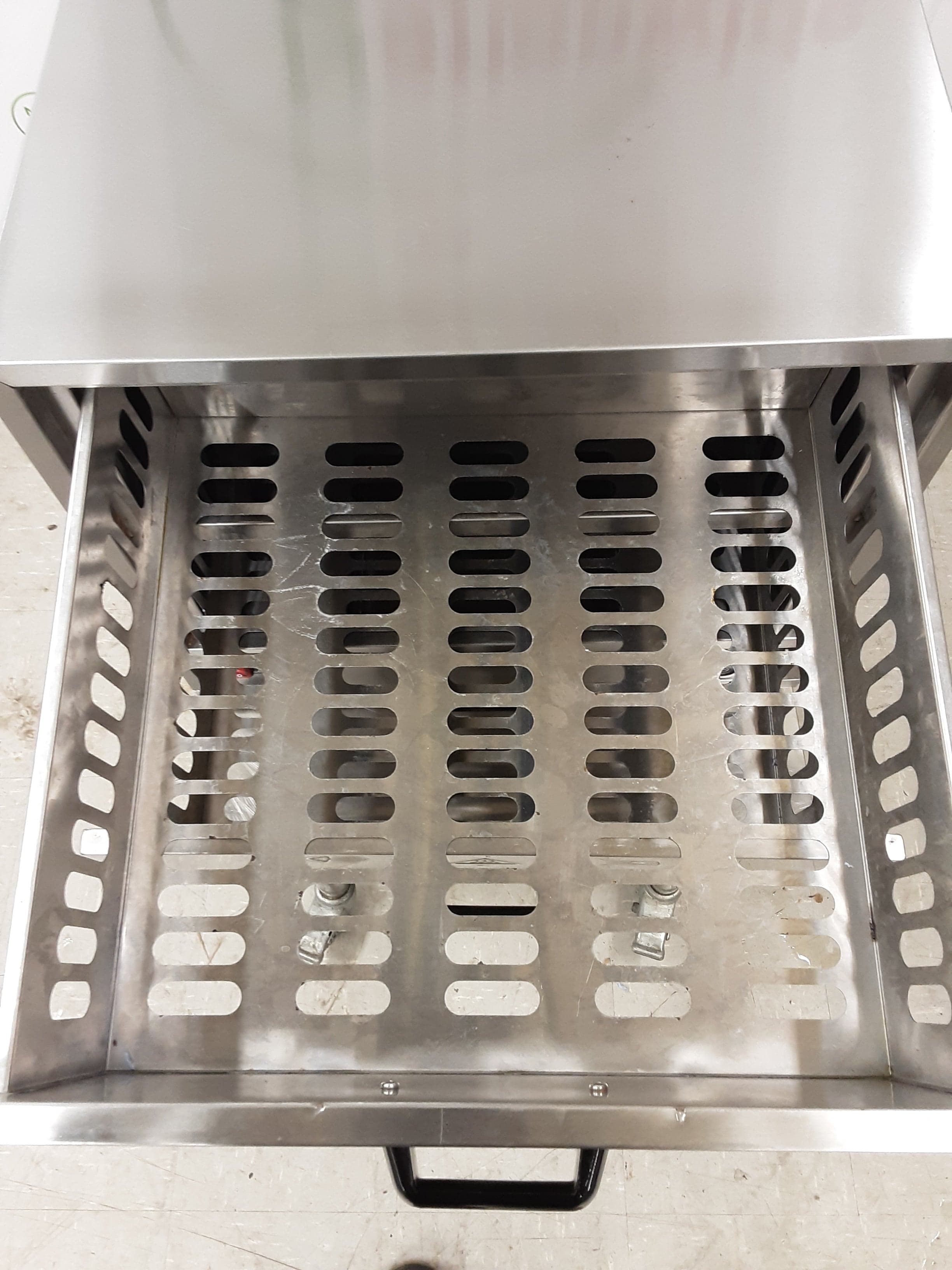 Infernus Two Warming Drawer Unit/Bun Warmer, Model- INF-3DB (NCE6194) — image 8