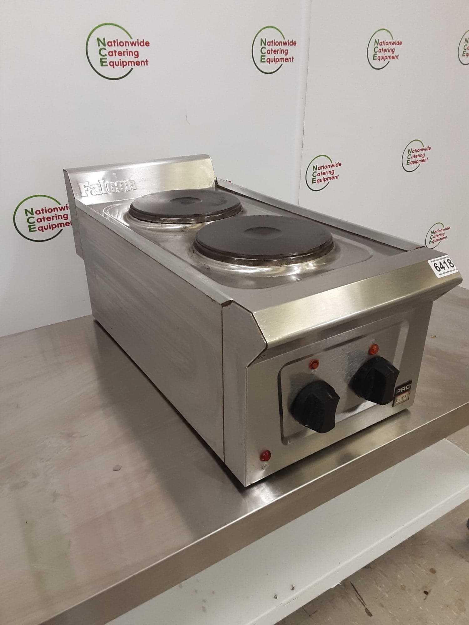 Falcon Pro-Lite Tabletop Two Zone 13amp Electric Stove, Model- F423 — image 3