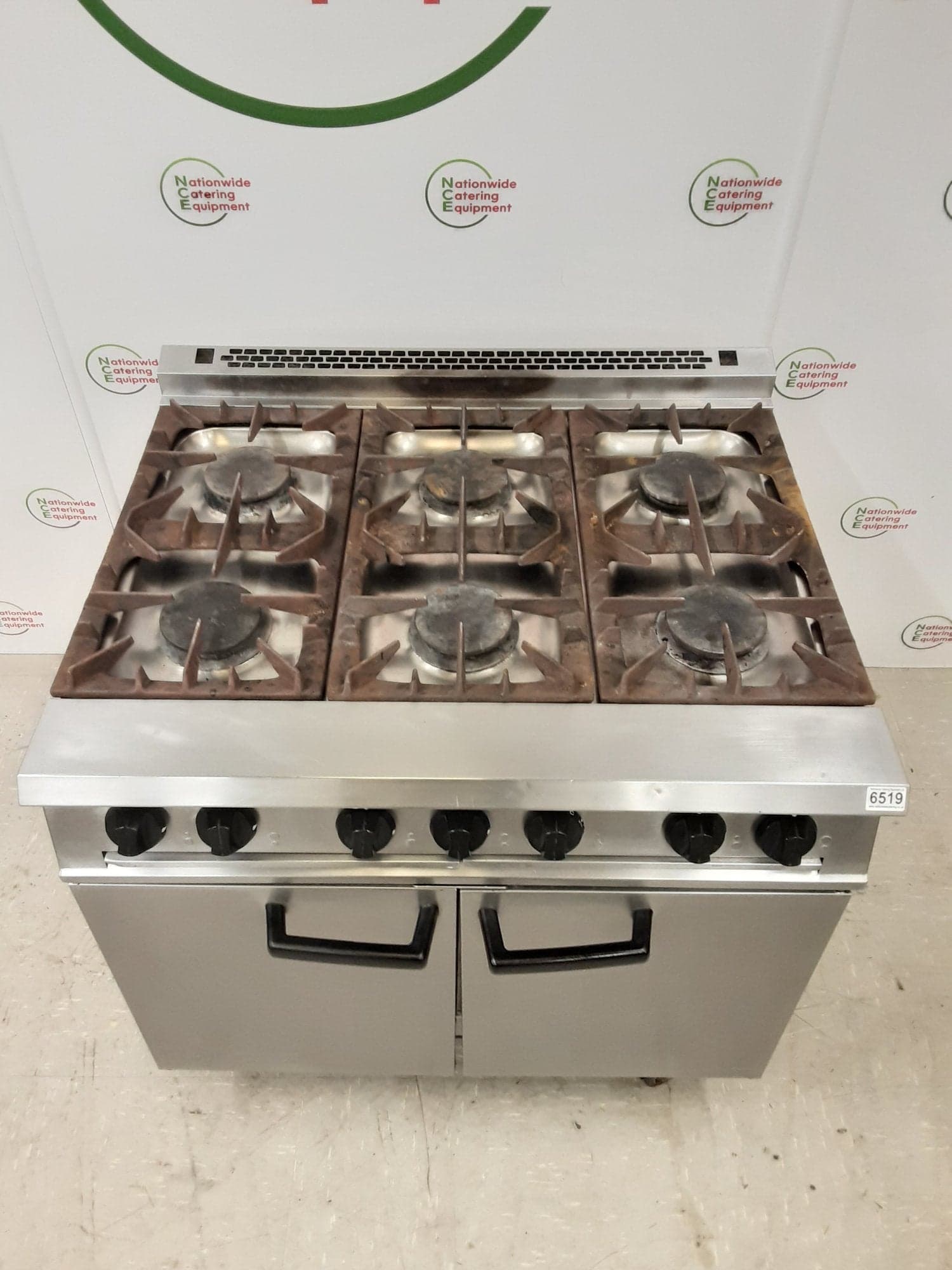 Falcon Dominator Six Burner Stove & Oven. Model- G2101 — image 2